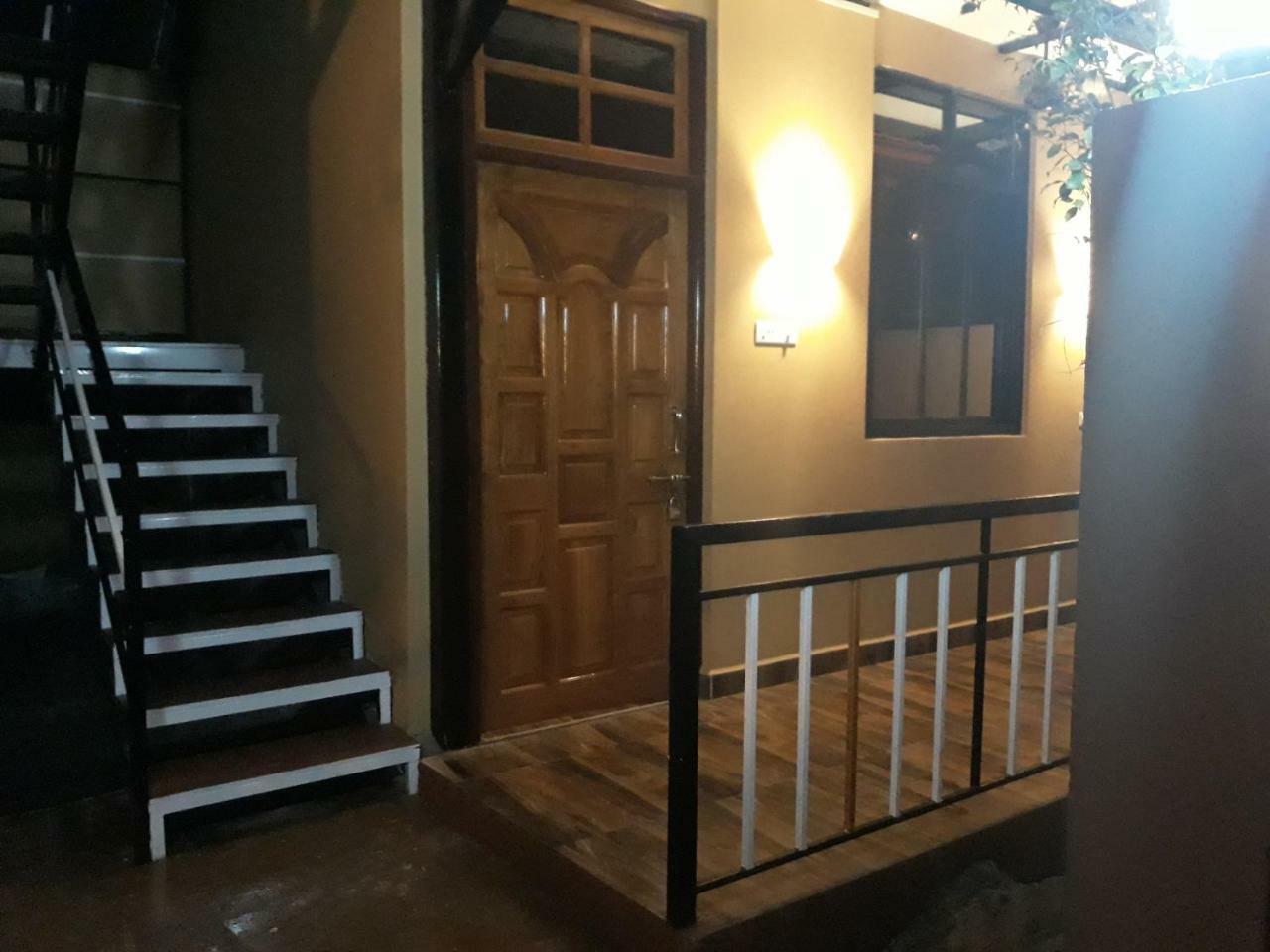 Shawn'S The Morjim Enclave酒店 外观 照片